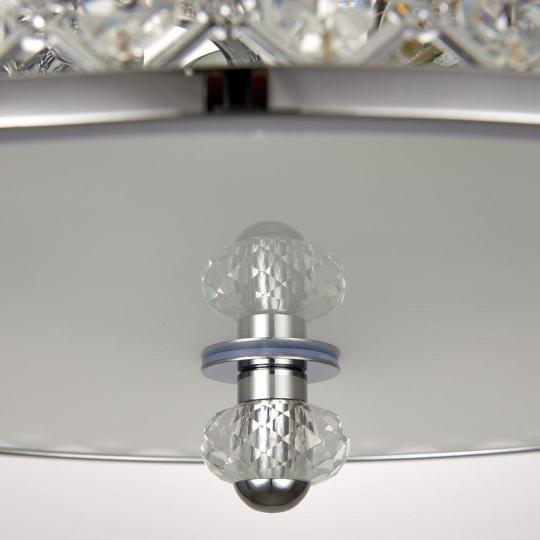 elegantna strieborna stropna lampa chrom luxusne sklenene kristalove osvetlenie obyvacia izba spalna kuchyna klasicka predsien nizka vyska stropu dom lameridiana obchod s interierovymi doplnkami budapest jedinecna.jpg